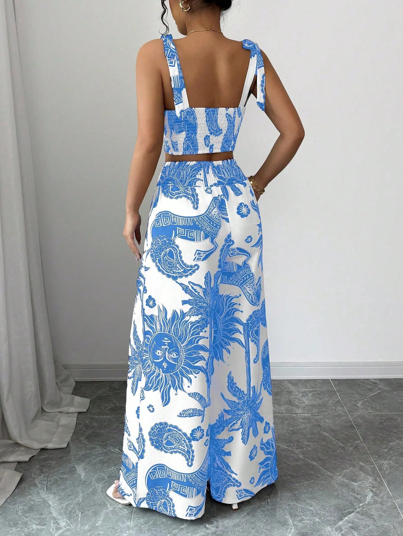 Ensemble haut et pantalon à imprimé floral bohème