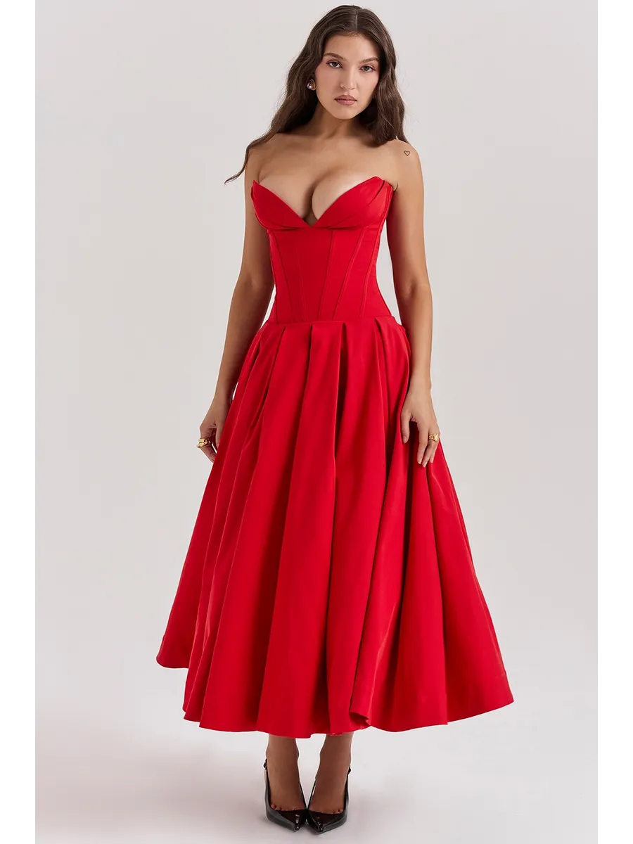 Robe mi-longue sans bretelles pour le printemps et l'été