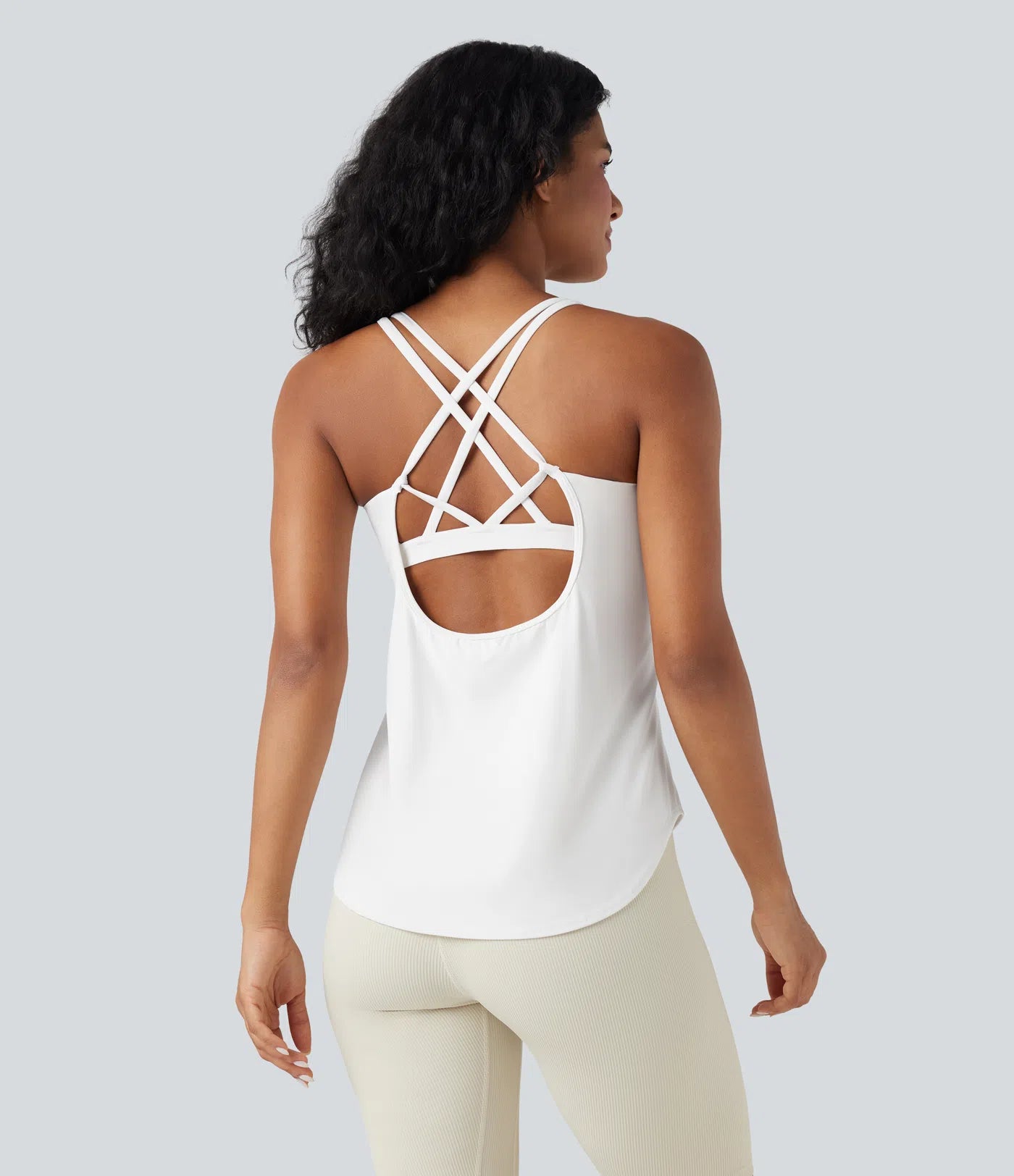 Débardeur de course UltraSculpt à encolure en U et ourlet arrondi