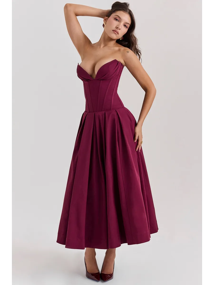 Robe mi-longue sans bretelles pour le printemps et l'été