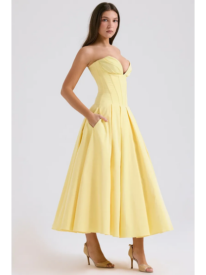 Robe mi-longue sans bretelles pour le printemps et l'été