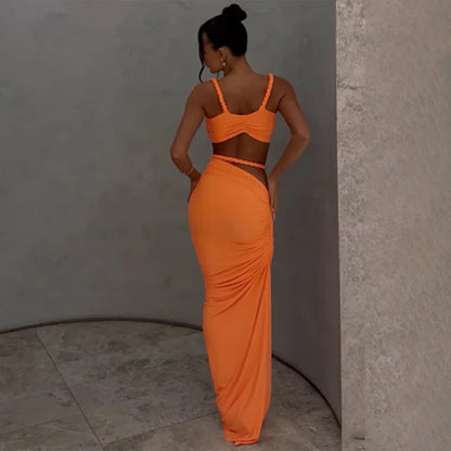 Tvådelat set för damer med tvinnade remmar