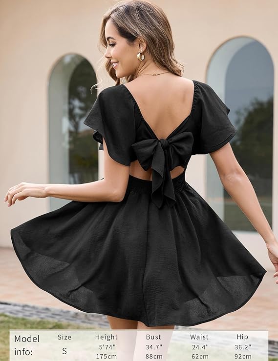 Damklänning med hjärtformad halsringning och knut framtill