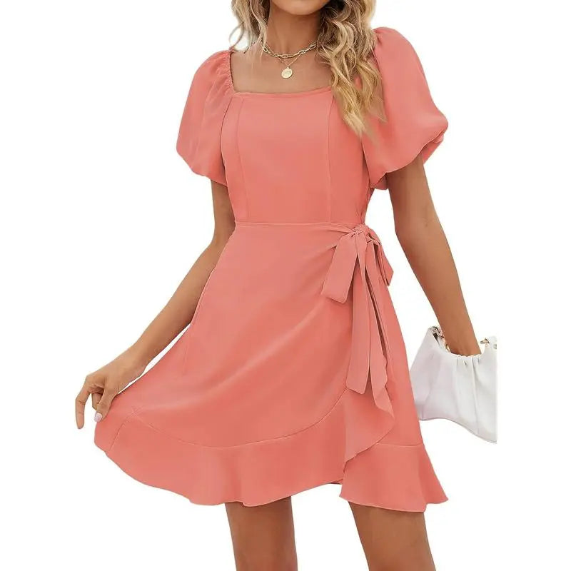 Sommerkleid mit Puffärmeln und Bindegürtel