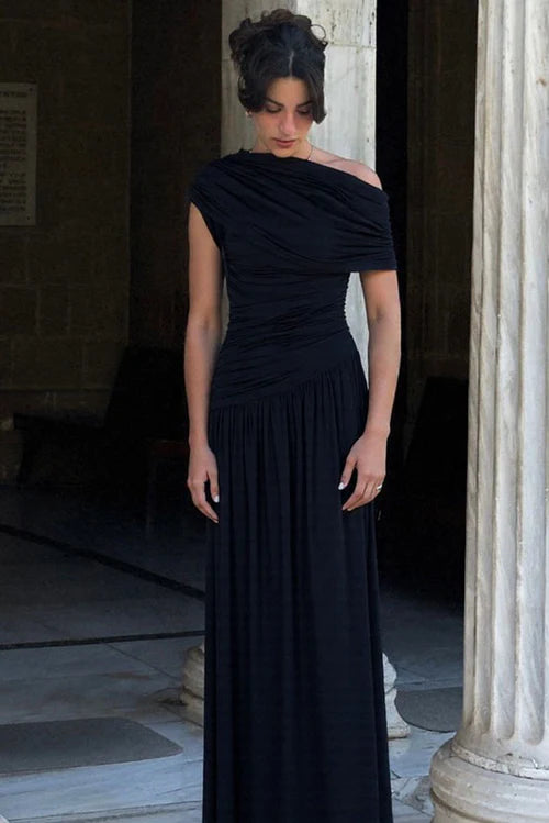 Robe longue de soirée à découpes asymétriques