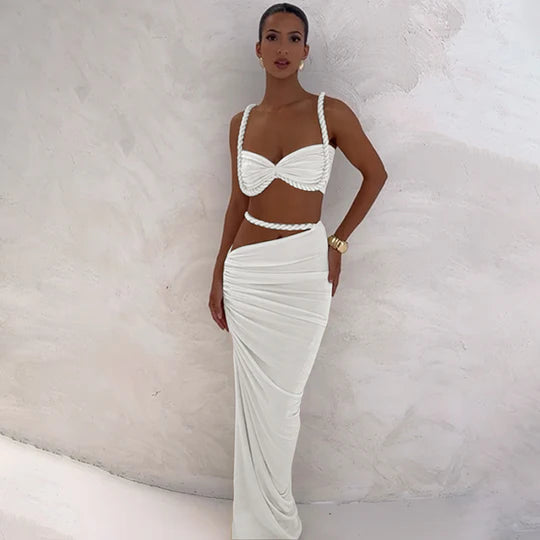 Tvådelat set för damer med tvinnade remmar