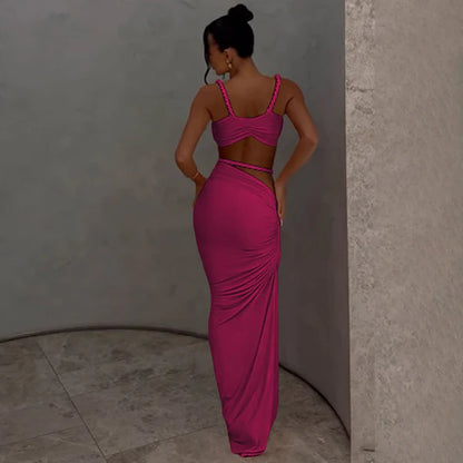 Tvådelat set för damer med tvinnade remmar