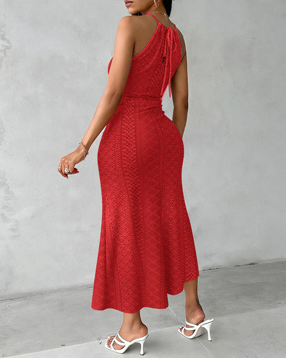 Robe à encolure dos nu, croisée sur le devant, en tricot jacquard texturé avec fente